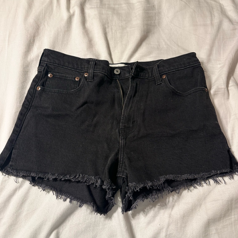 Abercrombie and fitch mom short high rise